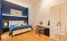 Piazza San Domenico Luxury Suites